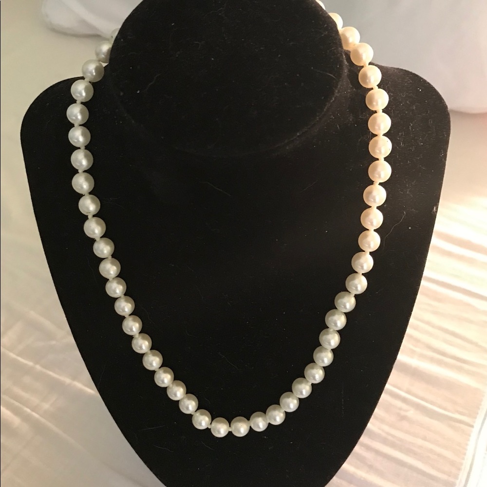 String Of Pearls - image 1